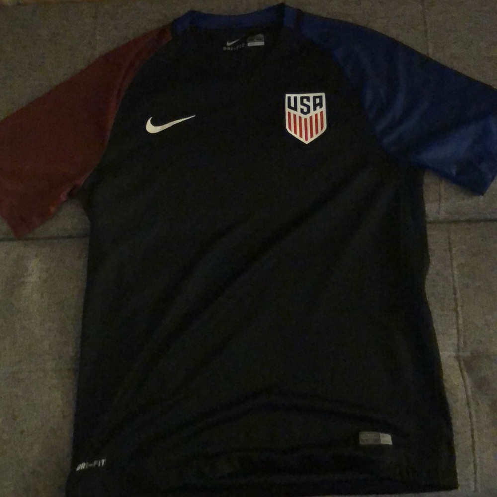 Nike Men’s USA Soccer Jersey